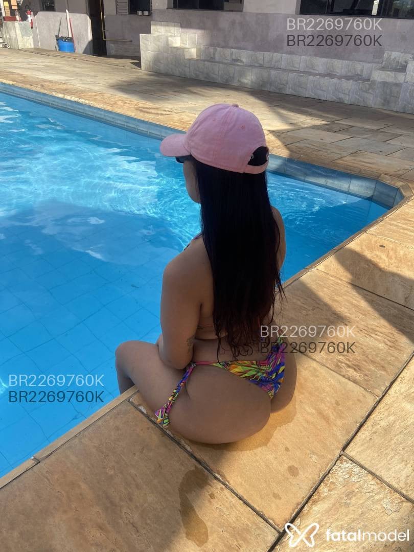 Acompanhante mulher morena (o) de olhos pretos em Matrinchã Acompanhante mulher morena (o) de olhos pretos em Matrinchã - Julianna Rios