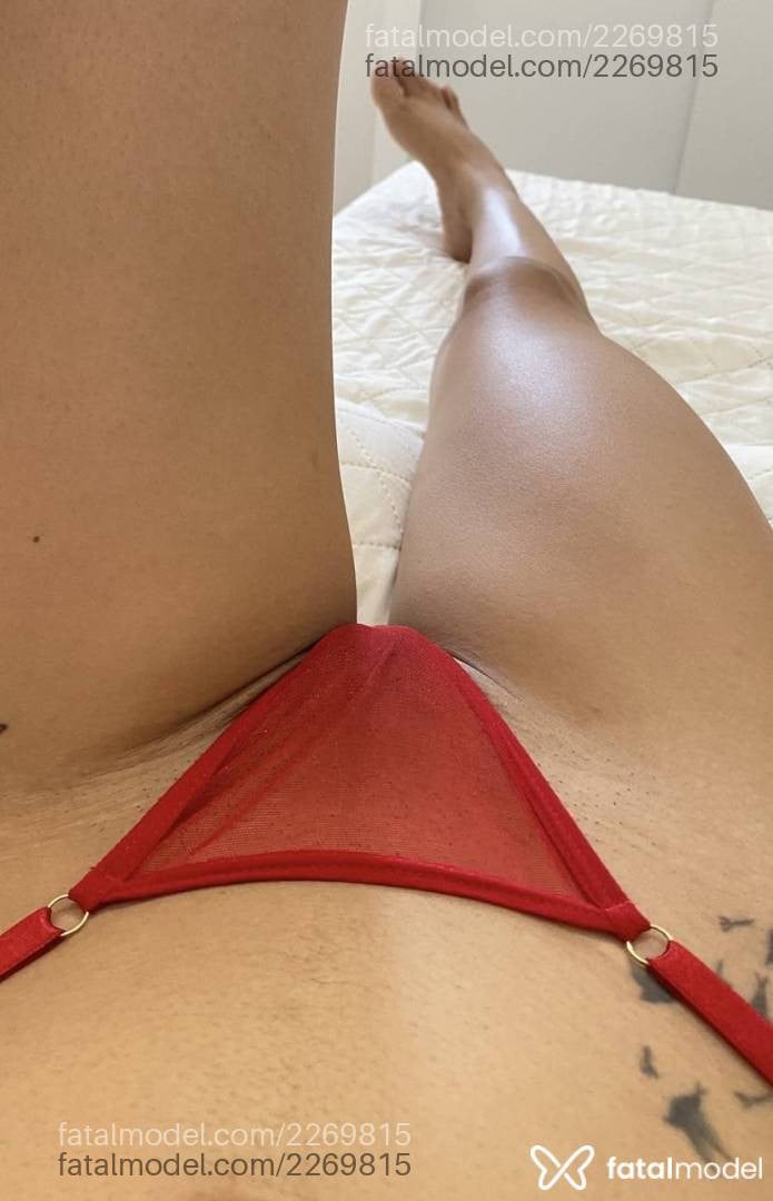 Acompanhante mulher com cabelo castanho de olhos castanhos - Ana