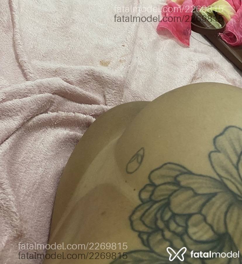 Acompanhante mulher com cabelo castanho de olhos castanhos - Ana