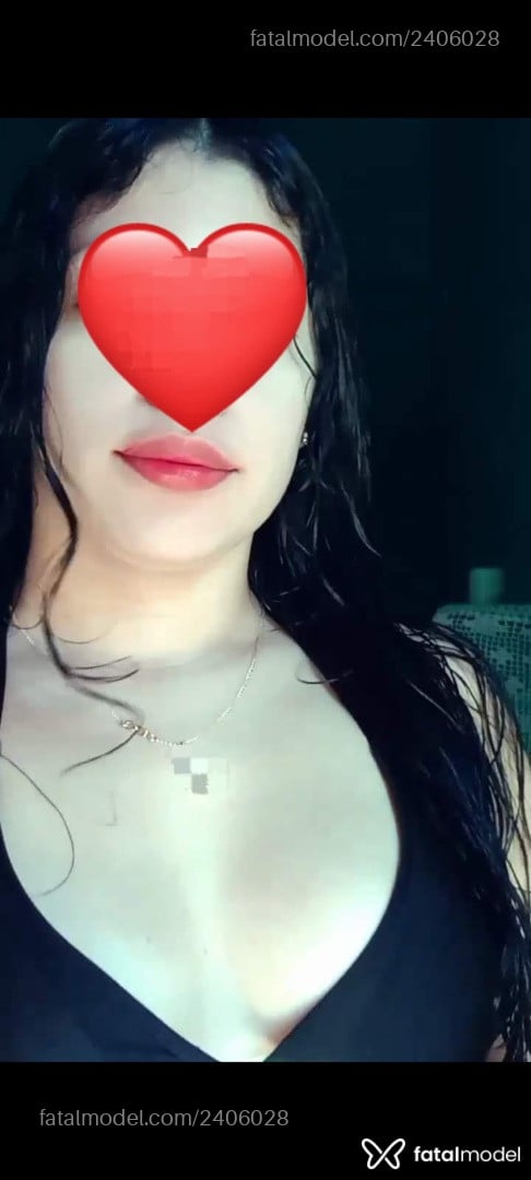 Acompanhante mulher morena (o) de olhos castanhos - Lia Acompanhante mulher morena (o) de olhos castanhos - Lia