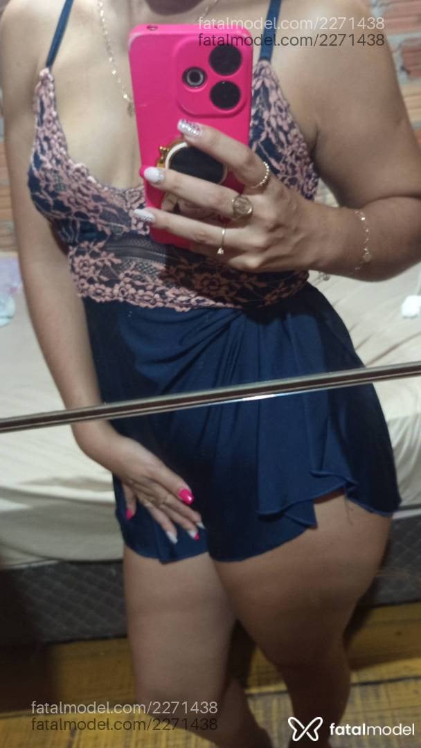 Acompanhante mulher com cabelo castanho de olhos verdes em Venâncio Aires - Luíza