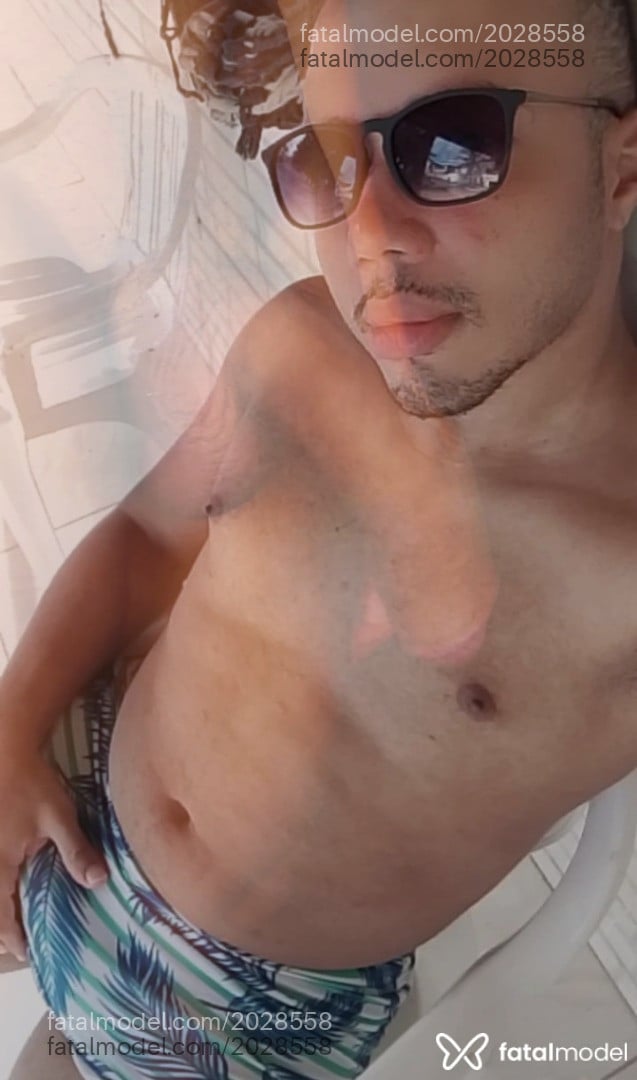 Acompanhante homem morena (o) de olhos castanhos em Salvador - Marlisson