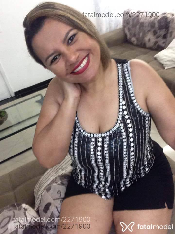 Acompanhante mulher ruiva (o) de olhos castanhos - Lana Soares
