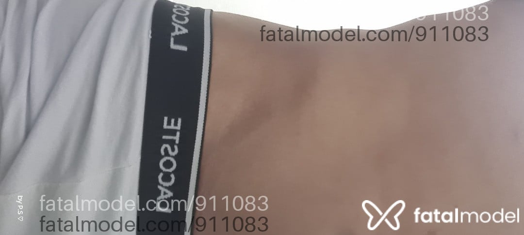 Acompanhante homem com cabelo castanho de olhos castanhos em Londrina Acompanhante homem com cabelo castanho de olhos castanhos em Londrina - Pedro