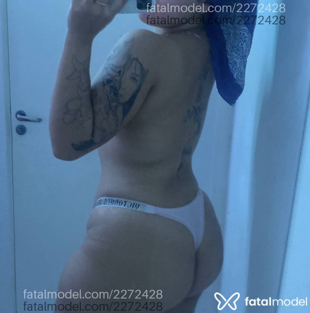 Acompanhante mulher morena (o) de olhos castanhos - Giovana