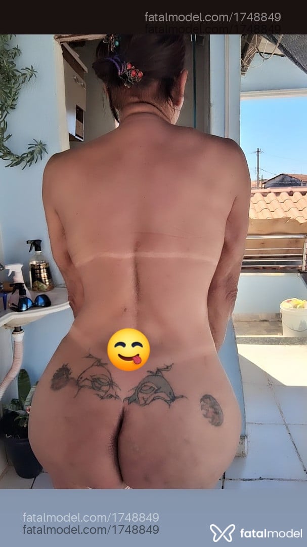 Acompanhante mulher trans com cabelo castanho de olhos castanhos em Franca - Sarah