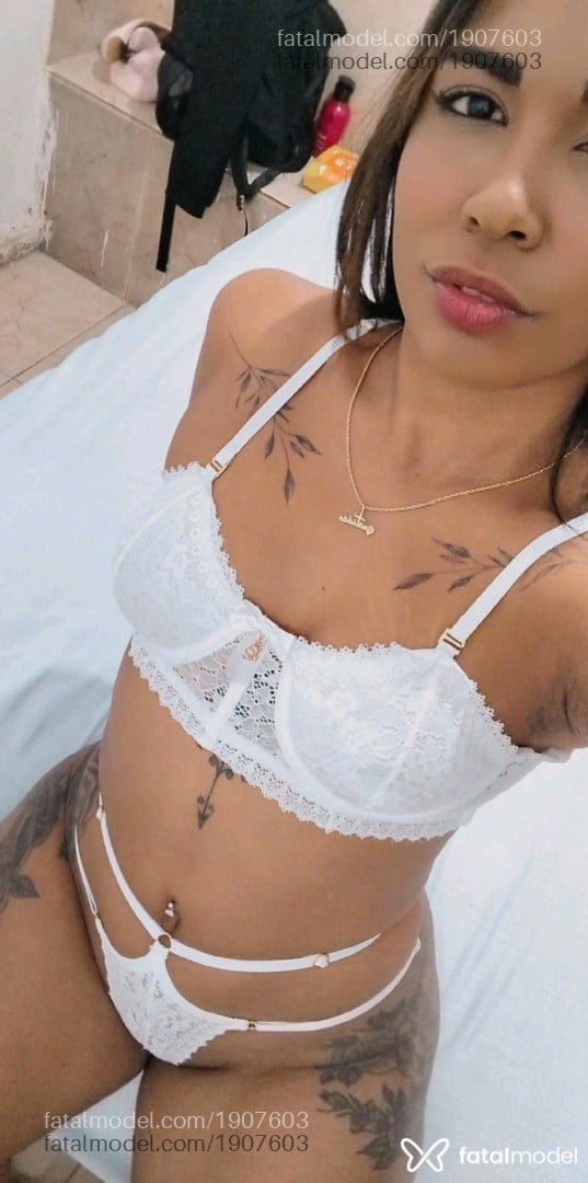 Acompanhante mulher loira (o) de olhos pretos em Betim - Miah