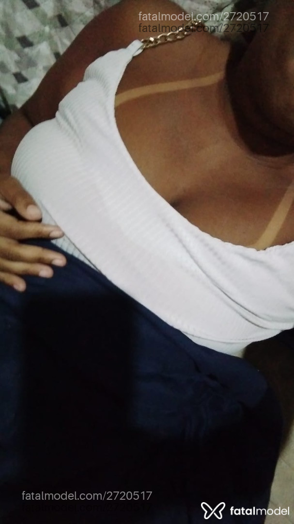 Acompanhante mulher com cabelo castanho de olhos pretos em Rio de Janeiro Acompanhante mulher com cabelo castanho de olhos pretos em Rio de Janeiro - Thifanny