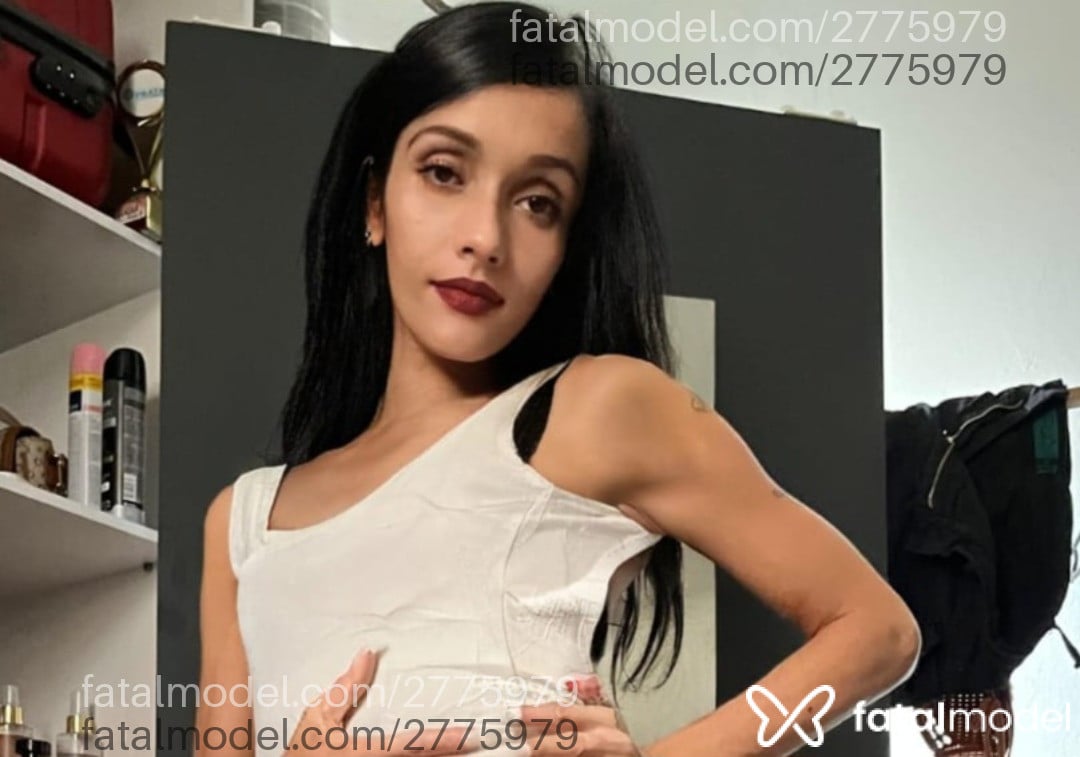Acompanhante mulher trans morena (o) de olhos castanhos em Uberaba - Khecy