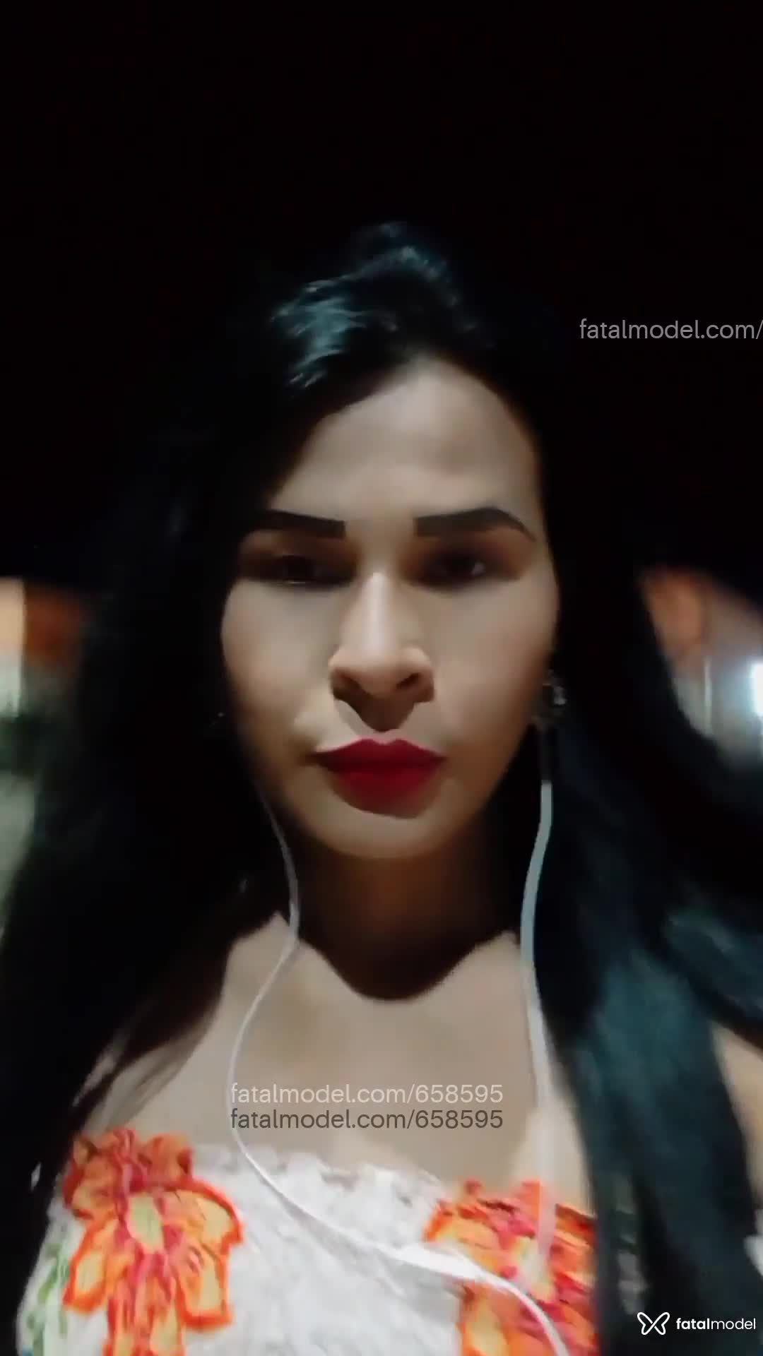 Acompanhante travesti morena (o) de olhos pretos em Lucas do Rio Verde - Lorena Ferrari