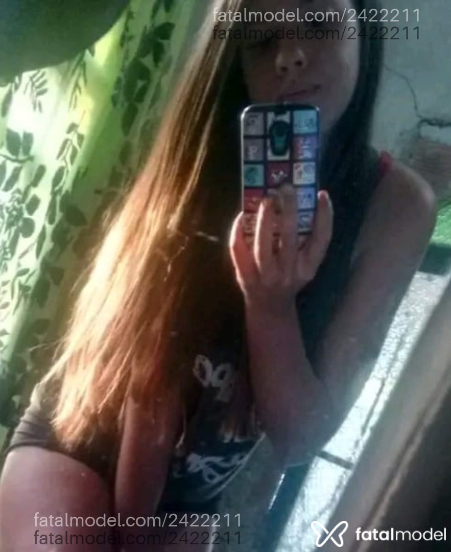 Acompanhante mulher com cabelo castanho de olhos castanhos em Armação dos Búzios - Night
