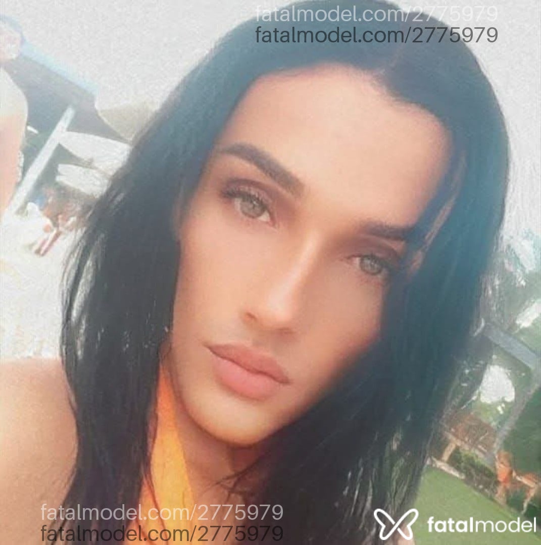 Acompanhante mulher trans morena (o) de olhos castanhos em Uberaba - Khecy