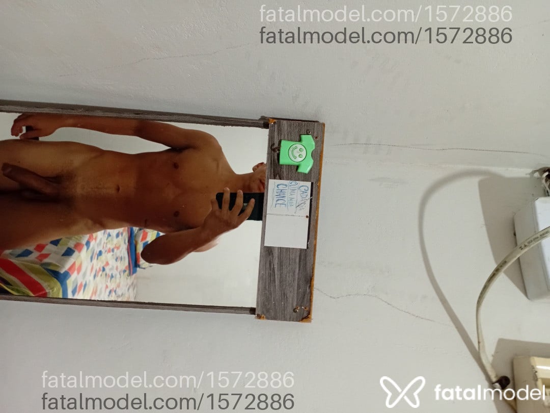 Acompanhante homem com cabelo castanho de olhos castanhos em Macapá Acompanhante homem com cabelo castanho de olhos castanhos em Macapá - Marcelo