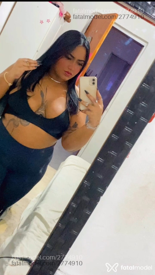 Acompanhante mulher morena (o) de olhos pretos em Virtual Acompanhante mulher morena (o) de olhos pretos em Virtual - Nickss