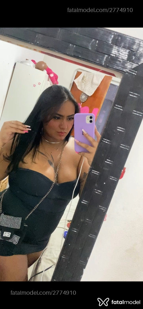 Acompanhante mulher morena (o) de olhos pretos em Virtual Acompanhante mulher morena (o) de olhos pretos em Virtual - Nickss