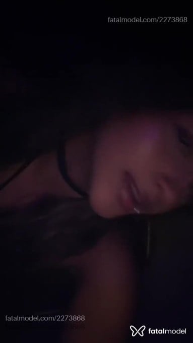 Acompanhante mulher com cabelo castanho de olhos castanhos - Nathasha Maldonato