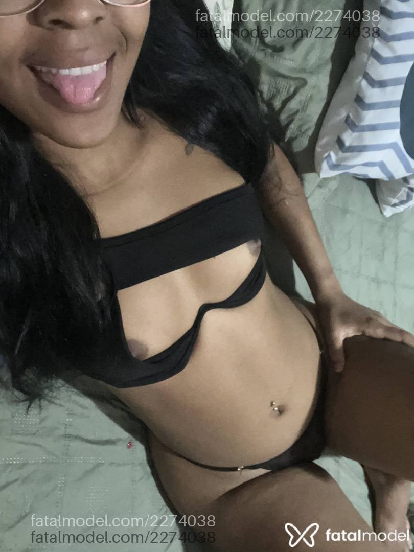 Acompanhante mulher morena (o) de olhos pretos - Natielly