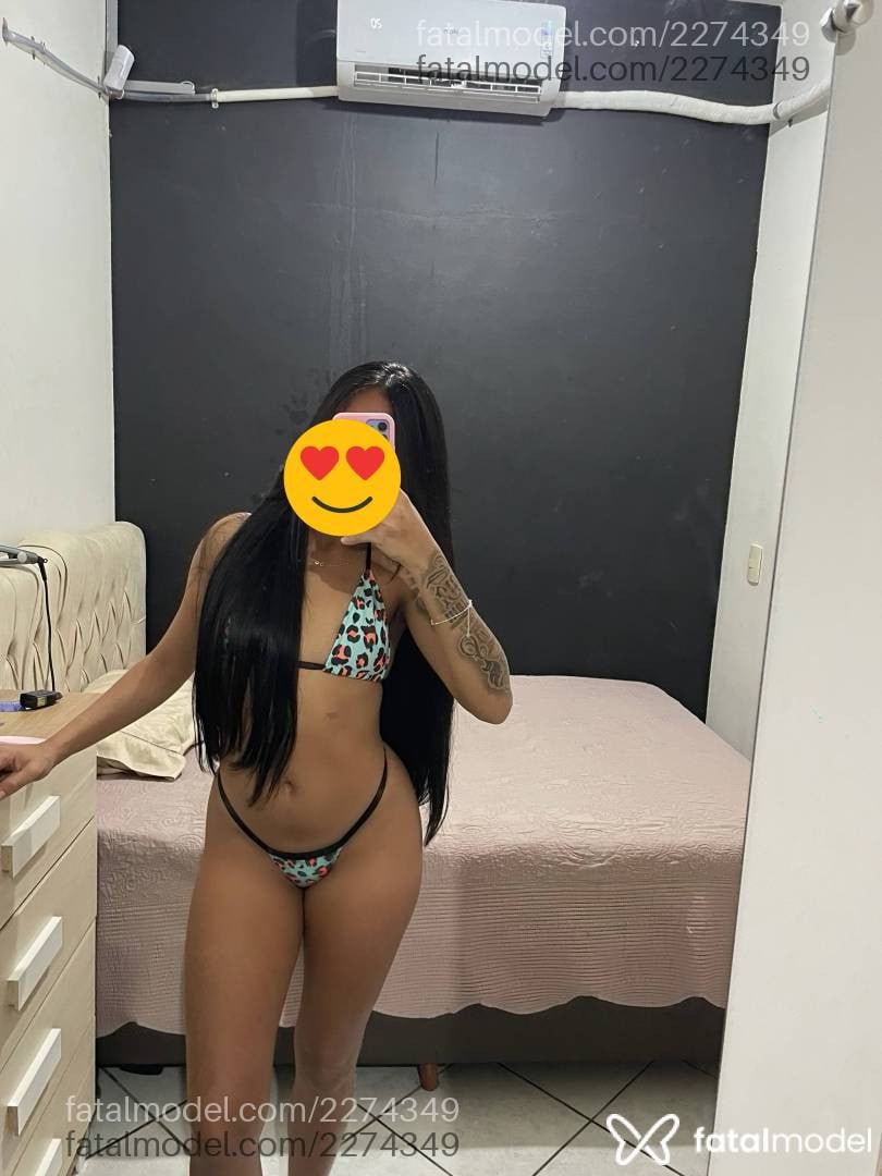 Acompanhante mulher com cabelo castanho de olhos castanhos - Melissa Mendes