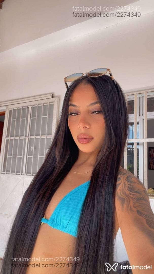 Acompanhante mulher com cabelo castanho de olhos castanhos - Melissa Mendes