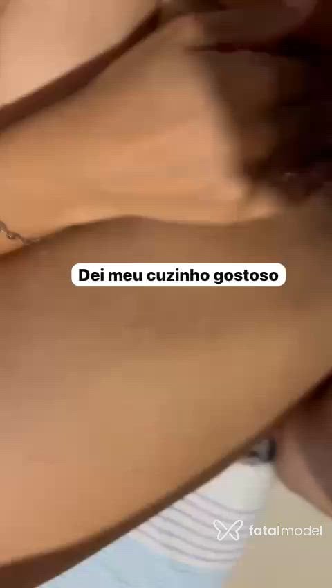 Acompanhante mulher morena (o) de olhos castanhos - Pimetinha