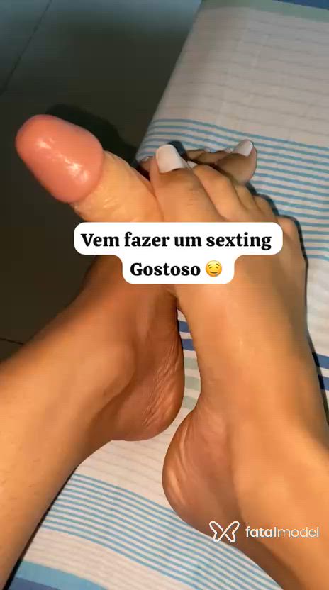 Acompanhante mulher morena (o) de olhos castanhos - Pimetinha