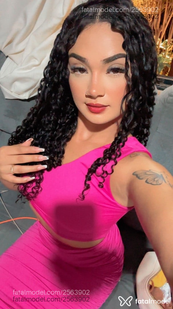 Acompanhante mulher com cabelo castanho de olhos castanhos em Palotina Acompanhante mulher com cabelo castanho de olhos castanhos em Palotina - Neguinha