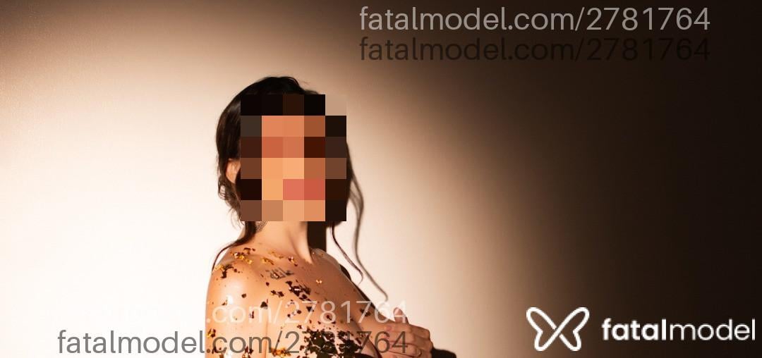 Acompanhante mulher com cabelo castanho de olhos mel em Cabo Frio - Rubi