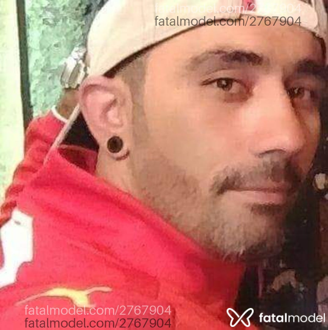 Acompanhante homem com cabelo castanho de olhos mel em Belo Horizonte Acompanhante homem com cabelo castanho de olhos mel em Belo Horizonte - Lucas