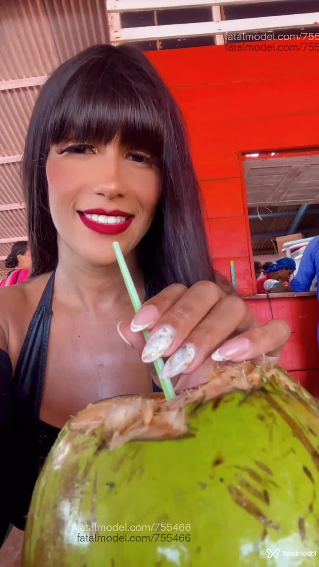 Acompanhante mulher trans morena (o) de olhos castanhos em Valparaíso de Goiás Acompanhante mulher trans morena (o) de olhos castanhos em Valparaíso de Goiás - Layss