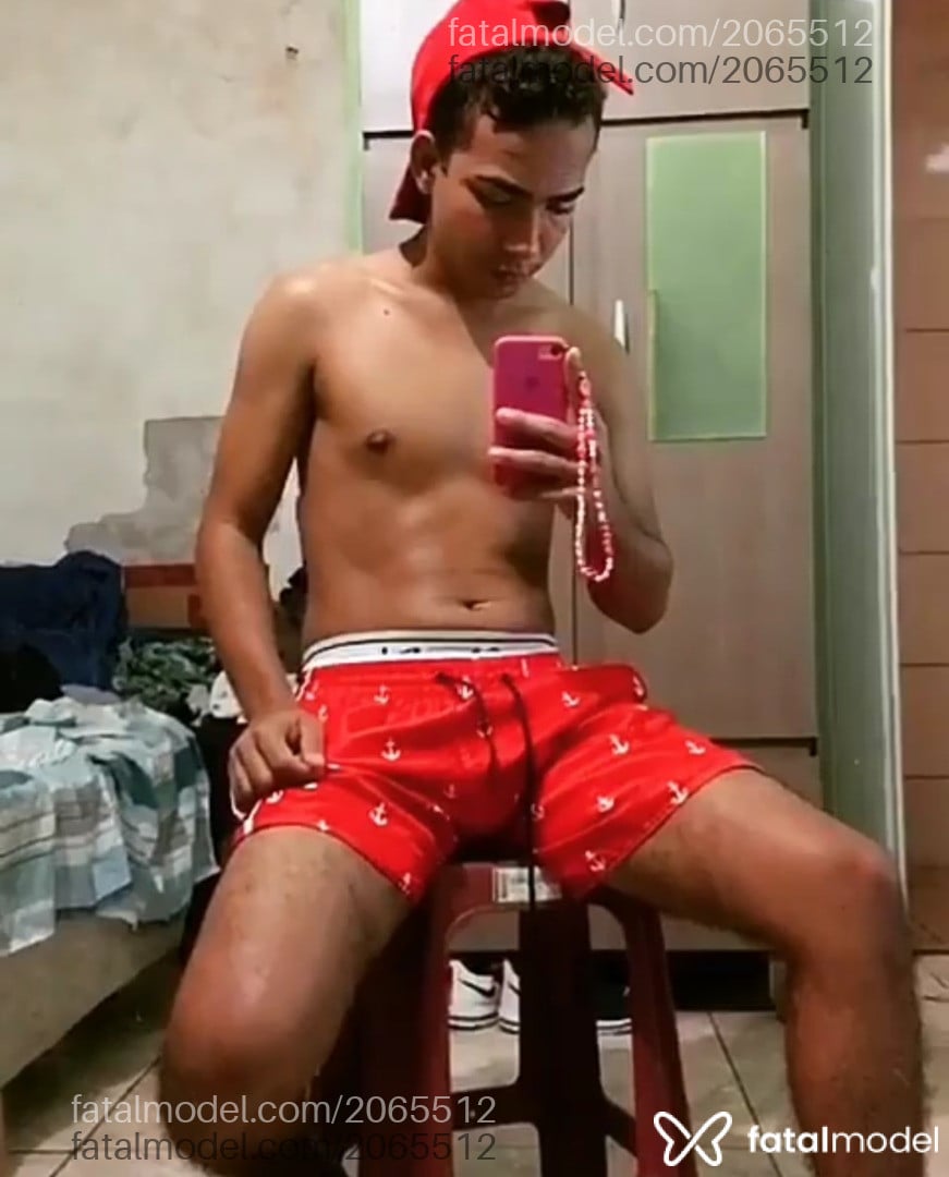 Acompanhante homem morena (o) de olhos pretos em Três Lagoas Acompanhante homem morena (o) de olhos pretos em Três Lagoas - Carlos Mendonça