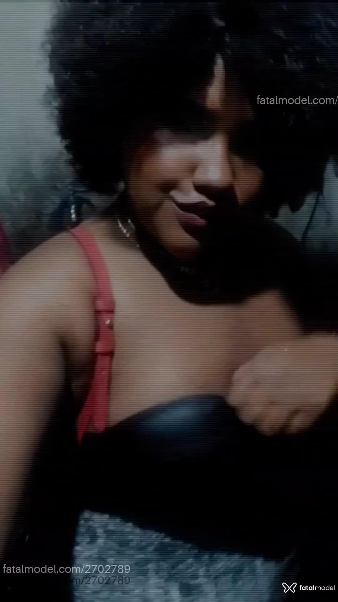 Acompanhante mulher morena (o) de olhos castanhos em Pindamonhangaba - Talita