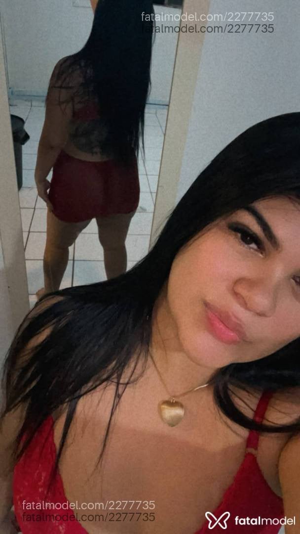 Acompanhante mulher morena (o) de olhos pretos - Monique