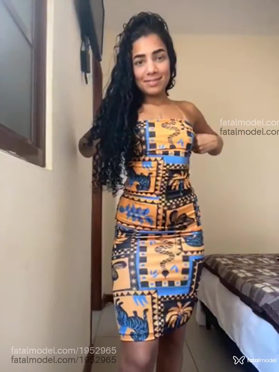 Acompanhante mulher morena (o) de olhos mel em Varginha Acompanhante mulher morena (o) de olhos mel em Varginha - Stefany