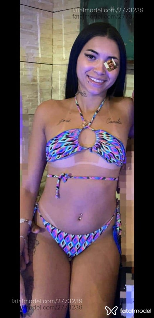 Acompanhante mulher morena (o) de olhos castanhos em Descalvado - Vitoria