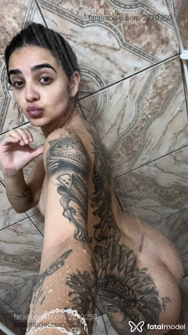 Acompanhante mulher com cabelo castanho de olhos mel em Rio Verde - Bia Prado