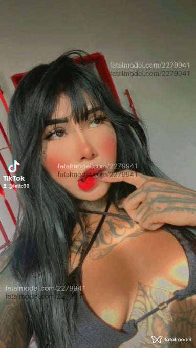 Acompanhante mulher morena (o) de olhos pretos em Pinheiro Acompanhante mulher morena (o) de olhos pretos em Pinheiro - Ester Cardoso