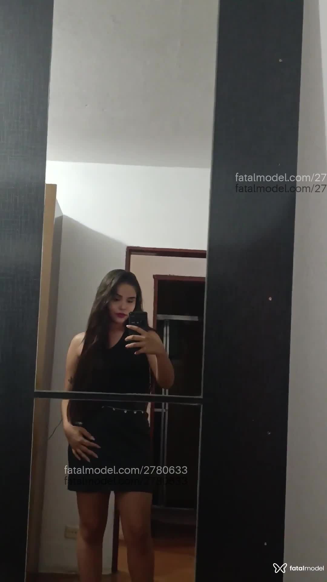Acompanhante mulher morena (o) de olhos pretos em Campinas - Elena