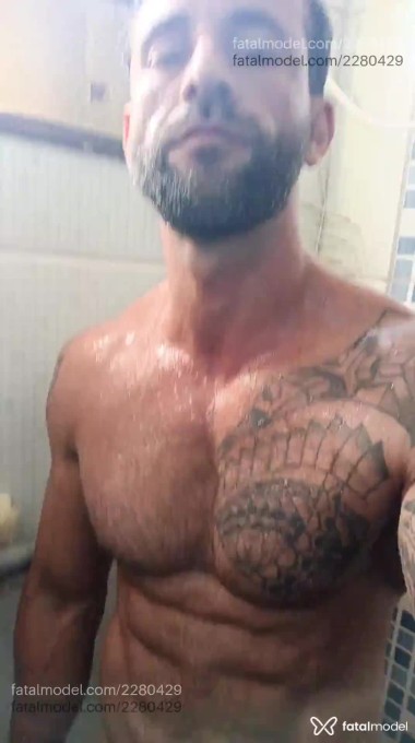 Acompanhante homem morena (o) de olhos castanhos - Luan Alvarez Acompanhante homem morena (o) de olhos castanhos - Luan Alvarez