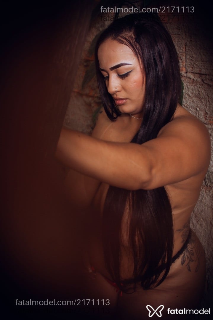 Acompanhante mulher morena (o) de olhos castanhos em Sorocaba Acompanhante mulher morena (o) de olhos castanhos em Sorocaba - Manu Morena