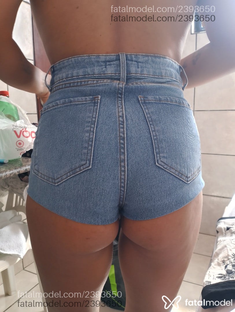 Acompanhante mulher com cabelo castanho de olhos castanhos em João Pessoa - Ericasada