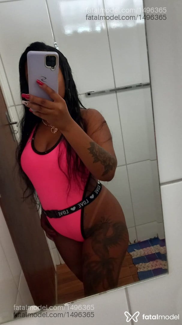 Acompanhante mulher morena (o) de olhos pretos em Cristalina - Myllena
