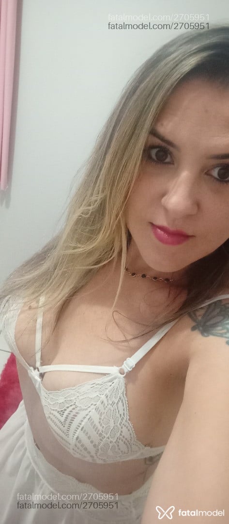 Acompanhante mulher loira (o) de olhos castanhos em Pinhalzinho Acompanhante mulher loira (o) de olhos castanhos em Pinhalzinho - Bruna