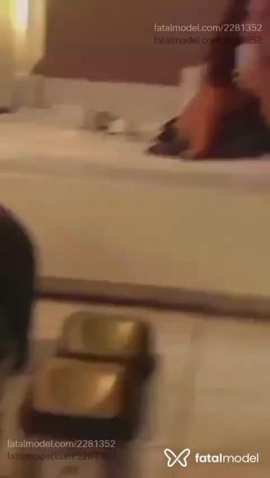 Acompanhante mulher com cabelo castanho de olhos mel - Brenda