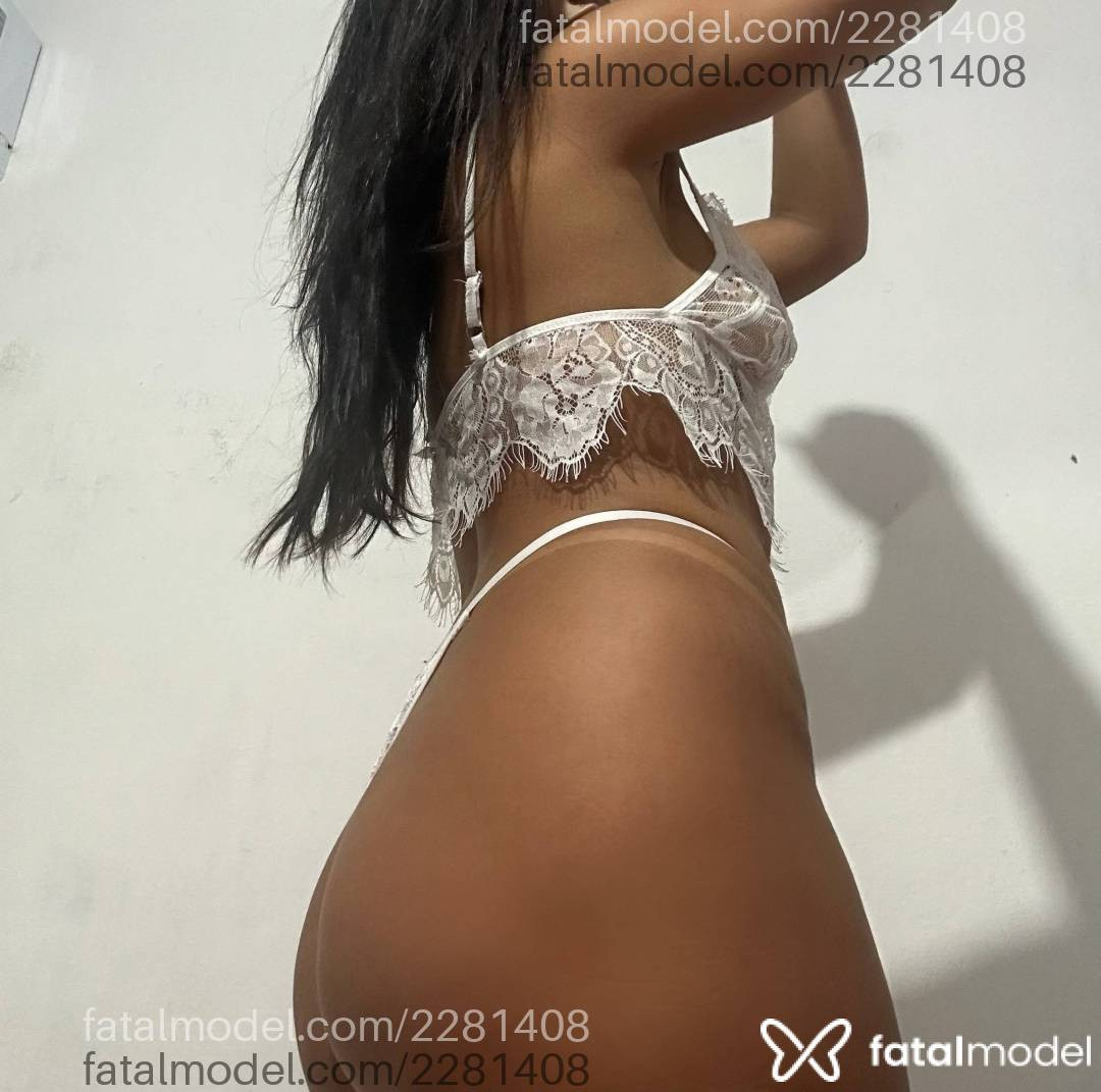 Acompanhante mulher com cabelo castanho de olhos castanhos em Guaporé Acompanhante mulher com cabelo castanho de olhos castanhos em Guaporé - Bianca
