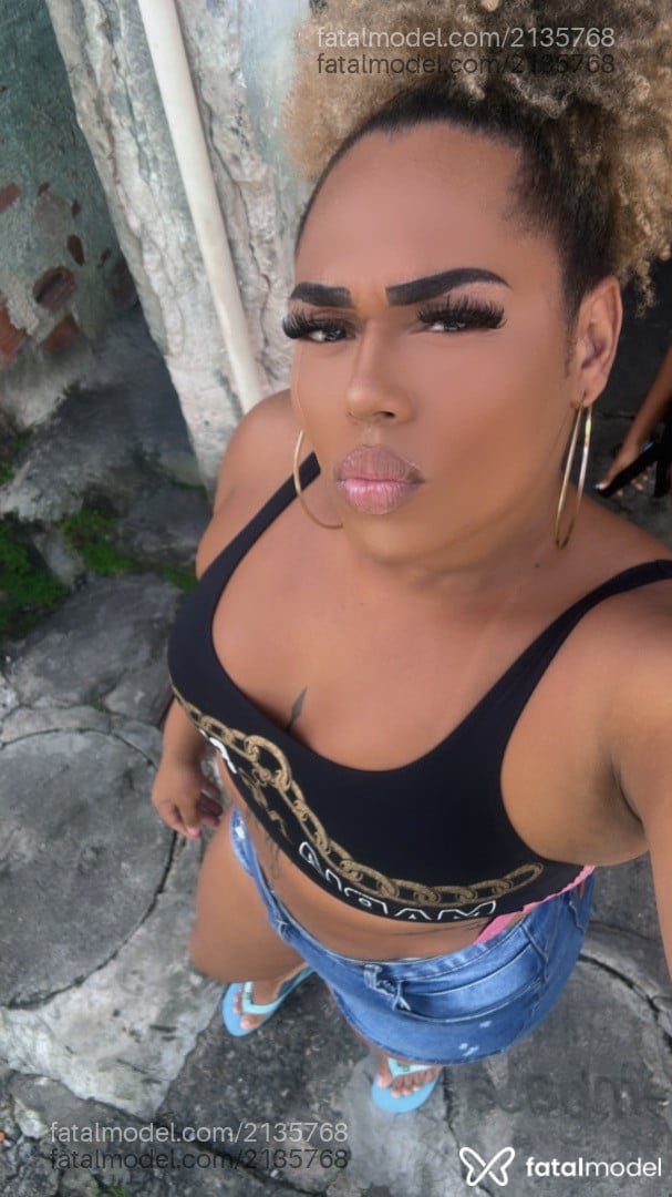 Acompanhante mulher trans loira (o) de olhos mel em Salvador - Morena