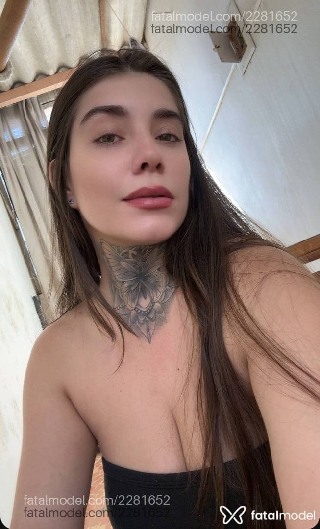 Acompanhante mulher loira (o) de olhos mel - Antonella Soliva