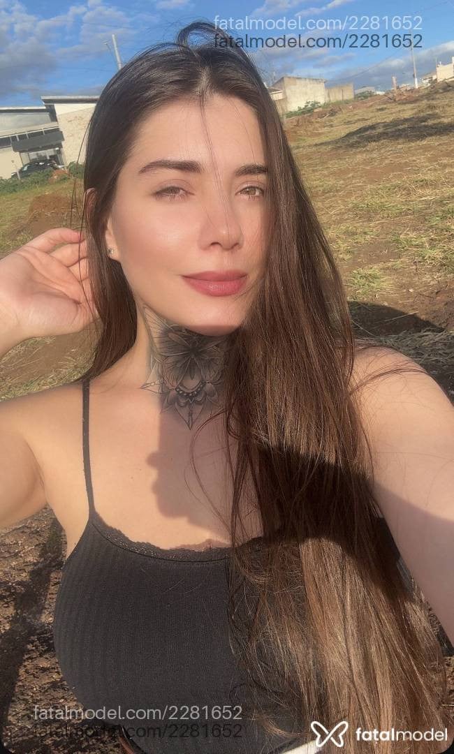 Acompanhante mulher loira (o) de olhos mel - Antonella Soliva