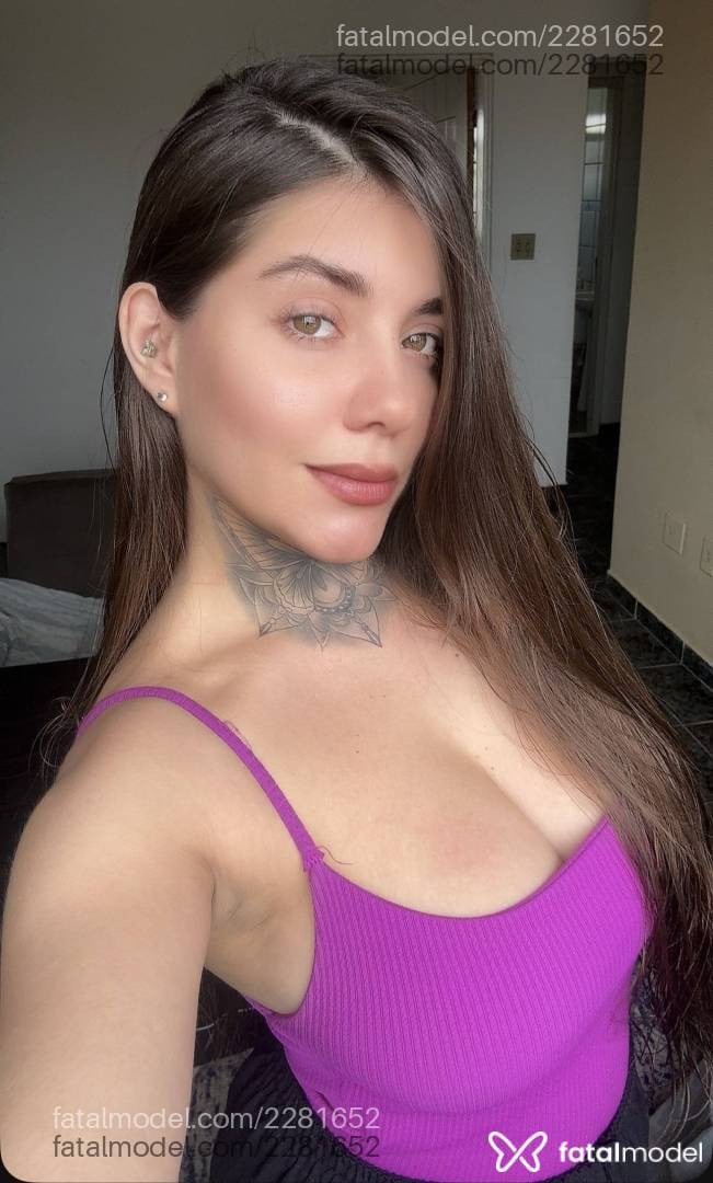 Acompanhante mulher loira (o) de olhos mel - Antonella Soliva