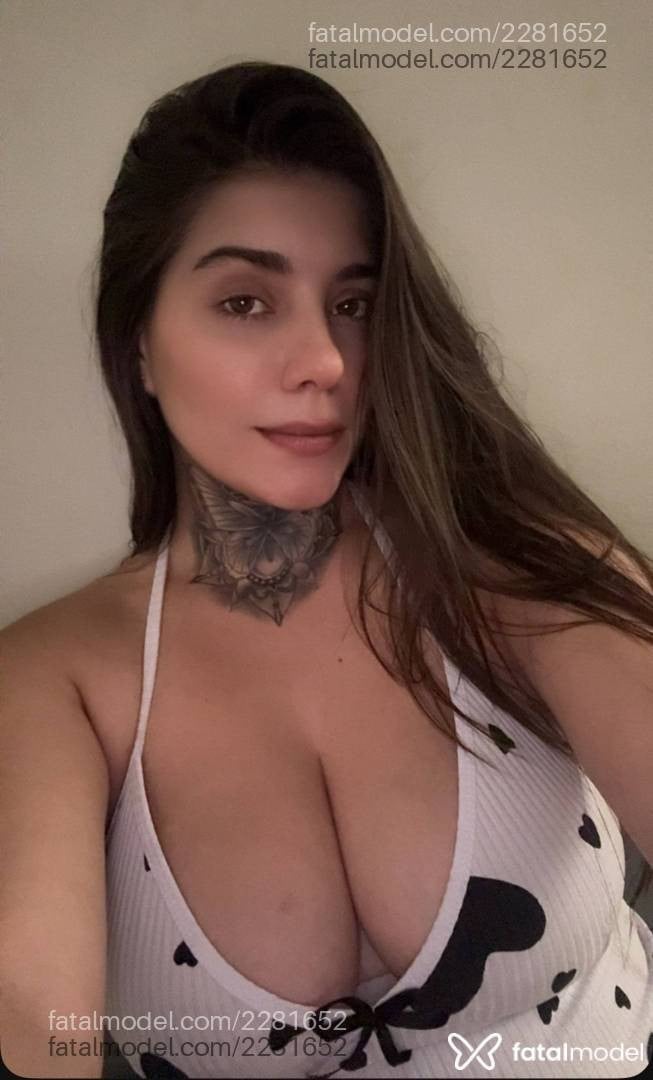 Acompanhante mulher loira (o) de olhos mel - Antonella Soliva