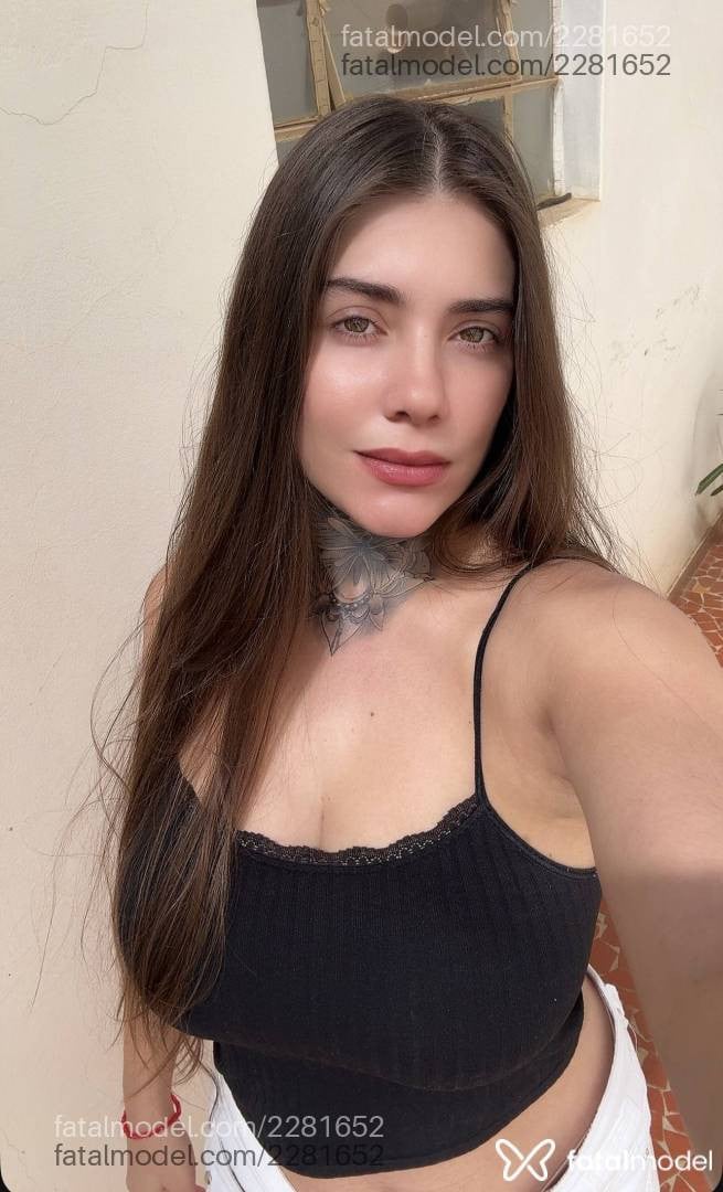 Acompanhante mulher loira (o) de olhos mel - Antonella Soliva